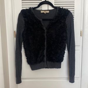 Intricate floral rose sweater black - Size XS